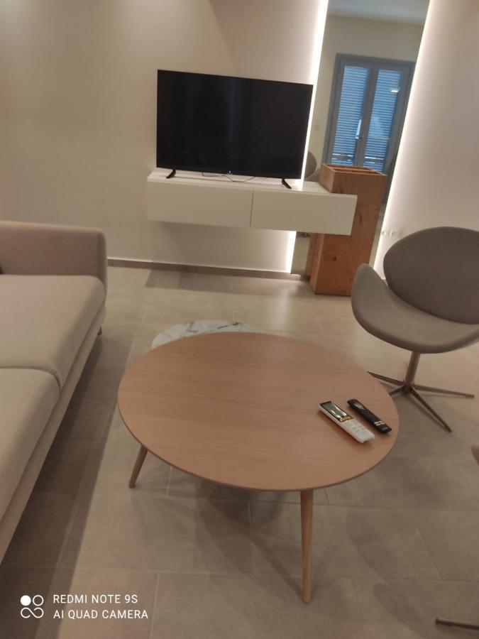 Pink Rose Luxury And Comfort Apartment At The Centre Of Preveza Eksteriør bilde